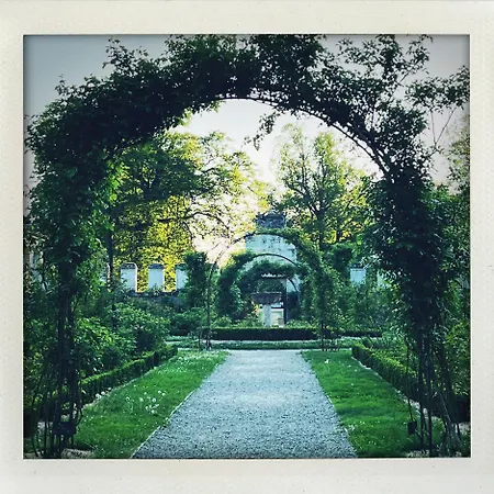 D'hotes De La Maison De Chaalis Nocleg ze śniadaniem 3*